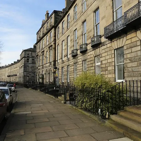 Inchgrove House-3