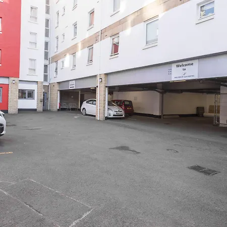 Holyrood Aparthotel-2