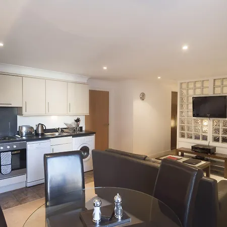Fountain Court Apartments - Grove Executive-3